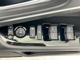 【パワーウインドウ】運転席のスイッチで、各席の窓ガラスの開閉ができます!あると便利ですよね!