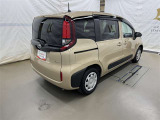 低燃費で環境にもやさしいハイブリッド車です。トヨタ専用診断機器でハイブリッドシステムを綿密に点検してあります!