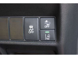 いつでも、どんな場面でも、不安なく安心して運転できるように、ドライバーと一緒に周囲に気を配り、もしもに備える、Honda SENSINGのさまざまな機能や装備が充実しています。
