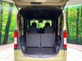 普段のお買い物や通勤、送迎等に十分な荷室スペースを確保しております。セカンドシートを倒すと、大きな荷物の積載も可能です♪