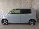 オプションになりますが、ボディーコーティングもご用意しております。新車の輝きに近づき、洗車などのお手入れも楽になりますよ。