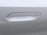 車両の詳細、ご質問につきましては、営業スタッフまでお気軽にご連絡下さいませ。遠方のお客様には実車の詳細動画送信も承ります。お問合せをお待ち致しております。