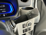 【オートライト】周囲の明るさを検知してヘッドライトを自動で点灯・消灯。トンネルが続く道など、手動で点けたり消したりの煩わしさが解消します☆