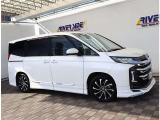 【車屋】として、長く車業界に従事した経験豊富なスタッフが在籍しております。