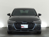 ダークAudi rings&ブラックスタイリングパッケージ