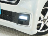 ◆フォグライト◆ 霧などの悪天候時、自車の位置を示すとともに前方や路肩が見えずらい時、近い位置をワイドに照らしてくれます