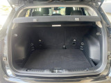 ●トランクルーム:趣味が広がる収容スペース!これだけの広さがあればお買い物やレジャーなどにも最適です!使用感も少なくきれいな状態を維持しております。