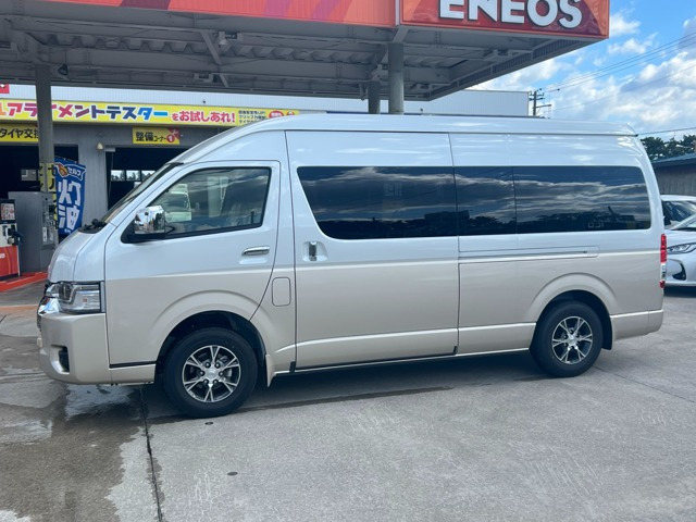 ハイエース 2.7 グランドキャビン 4WD
