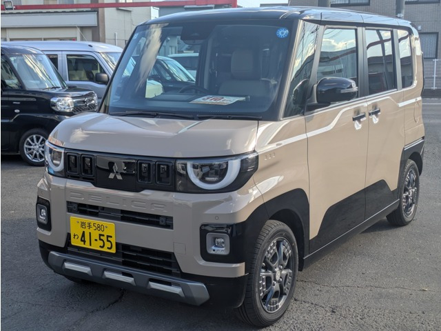 デリカミニ T プレミアム デリマル パッケージ 4WD