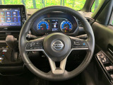 【純正革巻きステアリング】上質な革を使用することで、手にしっかり馴染みとても運転しやすいハンドルです♪