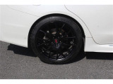 こだわりがあってなかなか気に入ったお車がないそこのお客様!全国のオークションからピッタリの1台を探すことが可能です。ぜひ一度お問い合わせください。