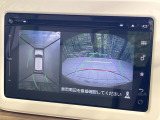 【全方位モニター用カメラ】専用のカメラにより、上から見下ろしたような視点で360度クルマの周囲を確認することができます☆死角部分も確認しやすく、狭い場所での切り返しや駐車もスムーズに行えます。