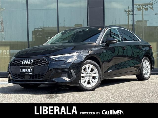 A3セダン 30 TFSI ワンオーナー 修復歴無し