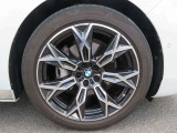◆ローンリース等ファイナンス商品、BMW専用自動車保険、BMWカード、コーティング、板金塗装、ドライブレコーダーなど社外品の取扱もございます。お車に関することは全てバルコムにお任せ下さい◆