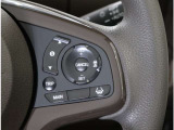 アダプティブクルーズコントロール設定スイッチ  予め設定した速度で定速走行。先行車に近づいたら、システムが先行車との距離や速度差を測定し、自動的に加減速。ちょうどいい距離でついていきます(^^)v
