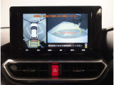 スマートキー付きです。スマートキーとは鍵を車に差し込まなくても、ドアノブを触ったりするだけで、ドアロックを解錠できます。これが凄く便利なんですよ。