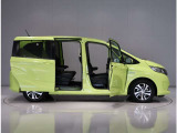 ドライバーの運転支援機能『Honda SENSING』で標識の見落とし防止を図ってくれる「標識認識機能」「衝突軽減ブレーキ」「誤発進発進防止」他、沢山の運転サポートがあります!!
