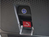 ◆マルチビューカメラシステム◆運転席から見づらい前後左右を、ナビ画面の映像で確認。見通しの悪い交差点や狭い道でのすれ違い、駐車などをサポートします。
