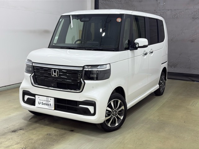 N-BOXカスタム  カスタム 660 4WD