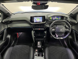◆LIBERALAは、輸入車選びの新たなスタイルを提案するインポート・セレクト・ブランドです。オーナー様となる方がクルマから直接感じる感性を第一にした、最良の一台との出会いをコーディネートいたします。