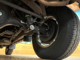 お車を安心してお乗りいただく為には、足回りの定期点検が欠かせません。サービスサポート(有償保証)では無料点検もご提供しており、安心のカーライフをお過ごしいただけるサポート体制が整っています。