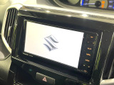 【純正ナビ】人気の純正ナビを装備。オーディオ機能も充実しており、Bluetooth接続すればお持ちのスマホやMP3プレイヤーの音楽を再生可能!毎日の運転がさらに楽しくなります!!