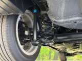 お車を安心してお乗りいただく為には、足回りの定期点検が欠かせません。サービスサポート(有償保証)では無料点検もご提供しており、安心のカーライフをお過ごしいただけるサポート体制が整っています。
