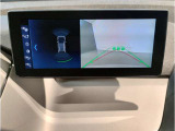 ドライバー中心に設計されたBMWのコクピットはナビゲーションシステムもドライバーーが見やすい角度に調整されております。