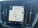 【9インチタッチスクリーン純正HDDナビ】「Apple Car Play」「Android Auto」対応のボルボ先進ナビゲーション「SENSUS」。最新地図データへ無料更新してお渡しします。