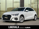 アウディ A3セダン 30 TFSI