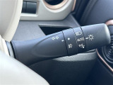 【 オートライト 】オートライトなのでライトの点け忘れを気にすることなく運転が出来ます♪//