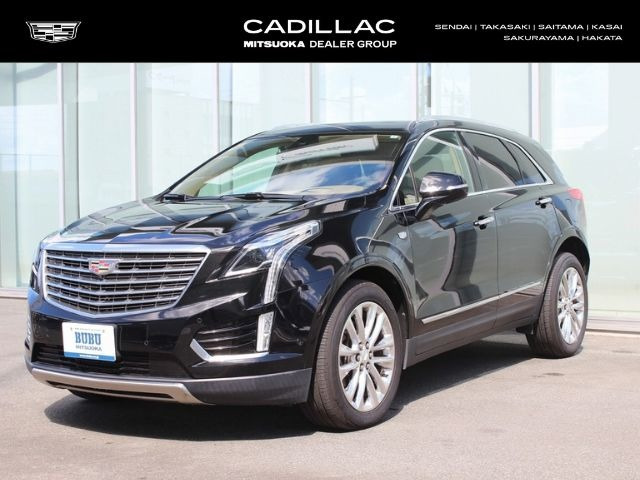 XT5クロスオーバー プラチナム 4WD