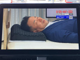 テレビ映像を画面に表示でき、停車中に番組を視聴して過ごせます。見やすい大きさのディスプレイで、待ち時間などの車内時間を有効に活用できる装備です。