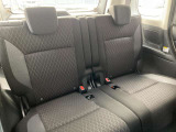 【シートリフター】運転手の体格に合わせて座面の高低を調整できます♪