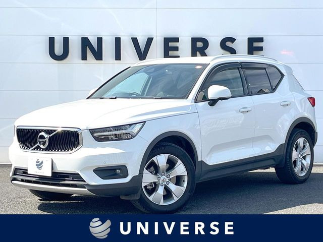 XC40 B4 モメンタム 