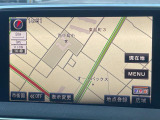 ●純正ナビ:一体感のあるナビは、高級感ある車内を演出してくれます。オーディオ機能も充実しておりますので、運転もより楽しめます♪