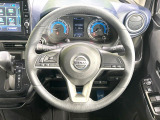 【純正革巻きステアリング】上質な革を使用することで、手にしっかり馴染みとても運転しやすいハンドルです♪