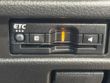 【ETC】高速道路の料金所をストレスなく通過!話題のスポットやサービスエリアに多い「スマートIC」利用時は必須のアイテムです。当店でセットアップを実施、ご納車当日からすぐにご利用いただけます!