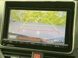 後方確認をサポートするバックモニター。狭い場所での運転や駐車も、安全に行えます。運転の苦手な方にもおすすめです。