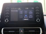 【Bluetooth】ナビゲーションと携帯電話/スマートフォンをBluetooth接続することができます。接続するとハンズフリーで使用することができるので、とても便利です。