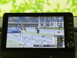 画面でテレビ番組を楽しめる装備です。停車中の休憩時間や待ち合わせの合間に映像を視聴でき、車内で過ごす時間に便利さを添えてくれます。