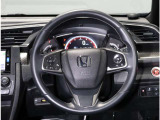 ちょうどいい太さと大きさのハンドルで、運転がしやすいです。
