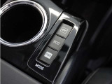 認定中古車では、厳しいHonda認定基準をクリアした厳選されたHonda認定中古車のみ、取り扱っております。「ご購入前の安心」「納車後の信頼」を車両と一緒に提供しております。