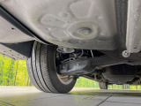 お車を安心してお乗りいただく為には、足回りの定期点検が欠かせません。サービスサポート(有償保証)では無料点検もご提供しており、安心のカーライフをお過ごしいただけるサポート体制が整っています。