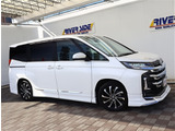 入庫時・販売時・納車前に、弊社基準の68項目に及ぶ点検整備を実施しております。