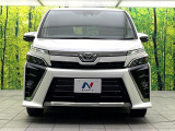 弊社では、全車『修復歴なし』のお車のみ取り扱っております。専任バイヤーによる厳選した仕入れの後、入庫後の車両チェックを行い、ネクステージが認定した高品質な中古車をご提供しております。
