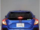 『ブレーキホールド機能』で停車中にブレーキペダルを踏み続けなくてもブレーキを保持してくれます!信号待ち・渋滞時の疲れを軽減してくれます。