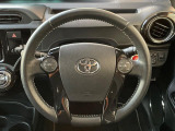 【純正革巻きステアリング】上質な革を使用することで、手にしっかり馴染みとても運転しやすいハンドルです♪