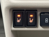 【シートヒーター】寒い日に重宝するシートヒーター!エアコンより早く温まってくれるので寒がりの人も安心ですね♪エアコンの温風は乾燥するから苦手、という方にもをおすすめです。