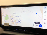 エンジンスタートスイッチです。キーが車内にあれば、エンジンの始動や停止はスイッチを押すだけ!キーを取り出す手間を省き、ワンプッシュで操作できるので簡単でスムーズです。